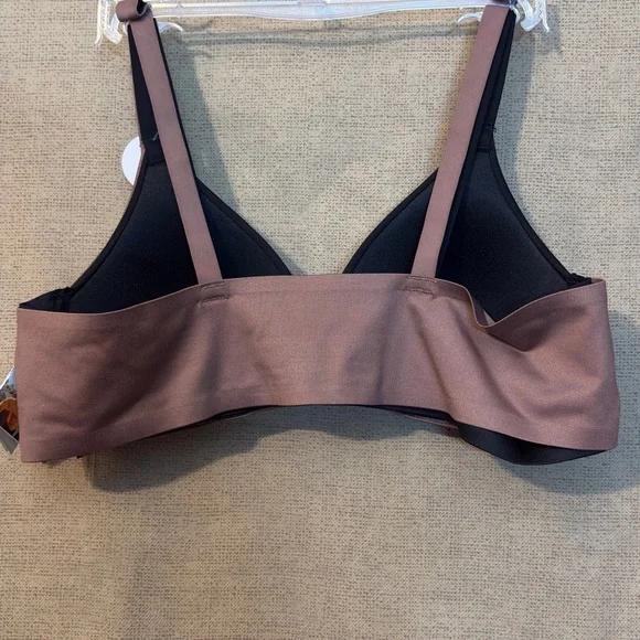 Vanity Fair Teens Wirefree Tan & Black Bra - Picture 6 of 11